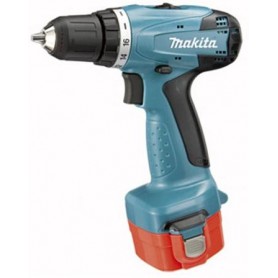 MAKITA 6271DWPE 12V BATTERY DRILL WITH 2 BATTERIES